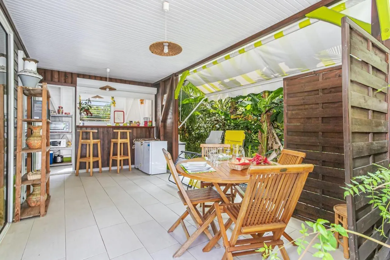 Bungalow Charmant A Riviere-Salee Avec Terrasse Privee