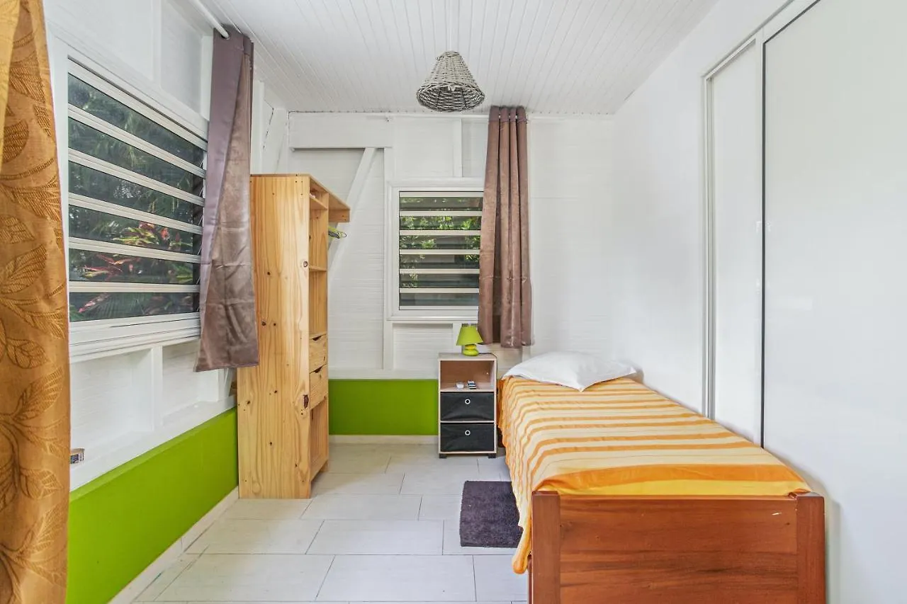 Prázdninový dům Bungalow Charmant A Riviere-Salee Avec Terrasse Privee